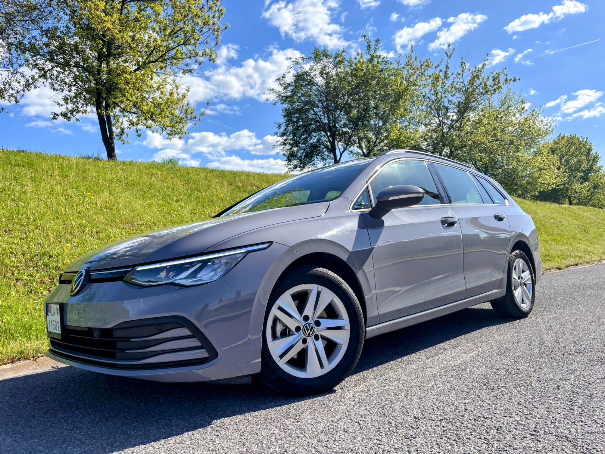 Volkswagen Golf 8 Life 1.0 eTSI DSG